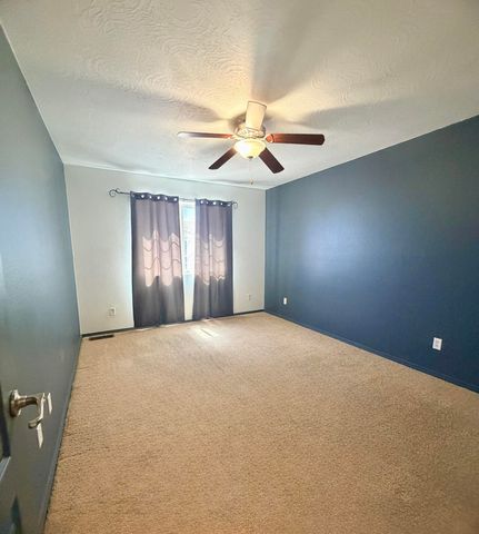 10831 Antler Tool Road SW, Albuquerque, NM 87121