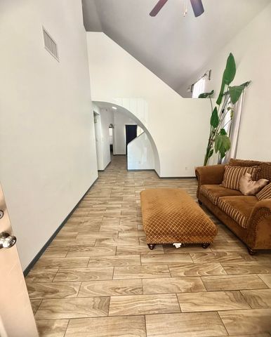 10831 Antler Tool Road SW, Albuquerque, NM 87121