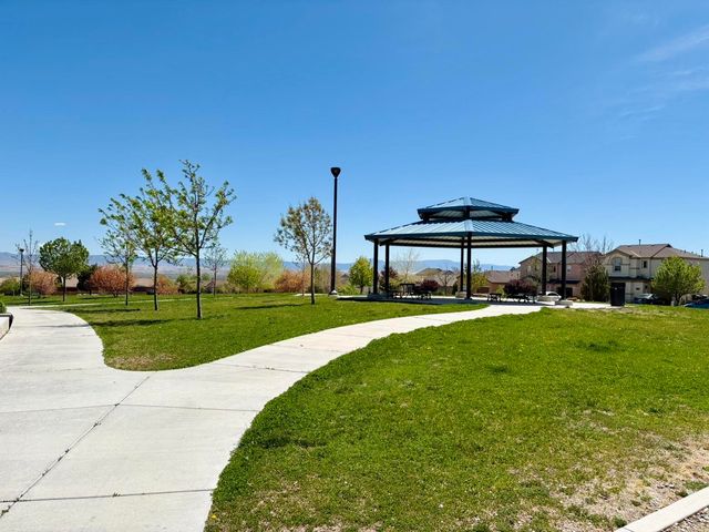 10831 Antler Tool Road SW, Albuquerque, NM 87121