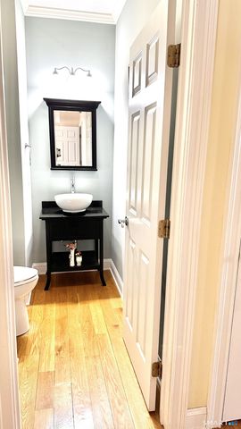 44 Randolph Farm Road, Milford, CT 06461