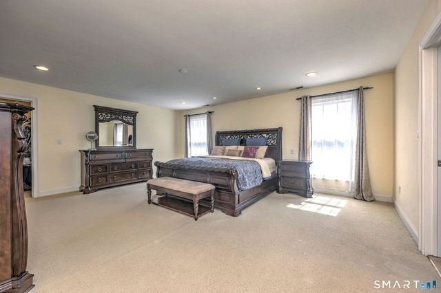 44 Randolph Farm Road, Milford, CT 06461