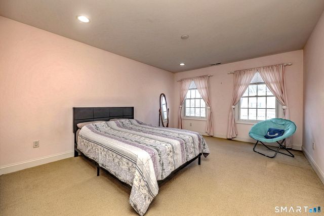 44 Randolph Farm Road, Milford, CT 06461