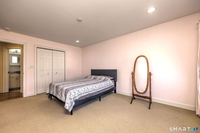 44 Randolph Farm Road, Milford, CT 06461