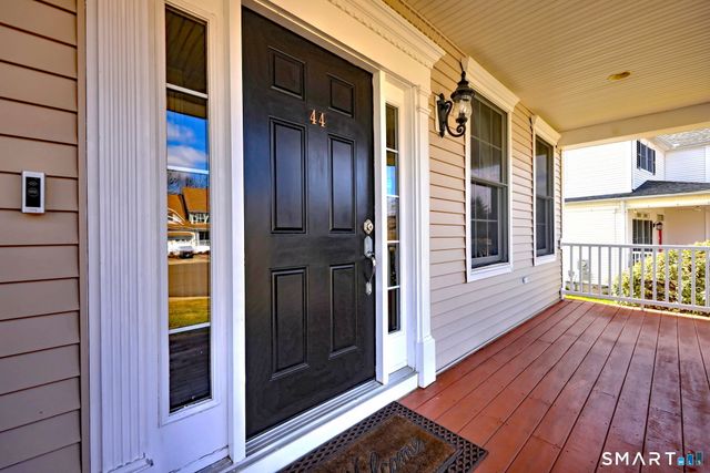 44 Randolph Farm Road, Milford, CT 06461