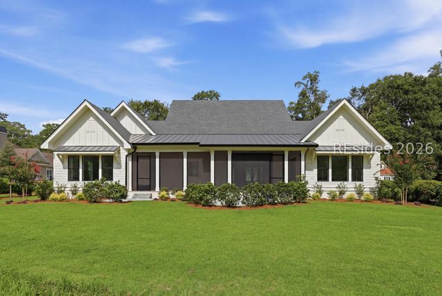 260 Bamberg Dr, Bluffton, SC 29910