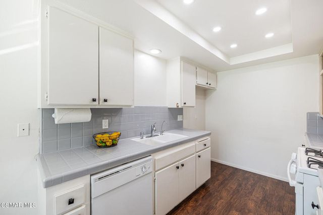 1863 Aleppo Court, Thousand Oaks, CA 91362