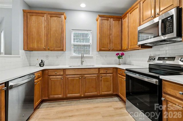 17507 Westmill Lane, Charlotte, NC 28277