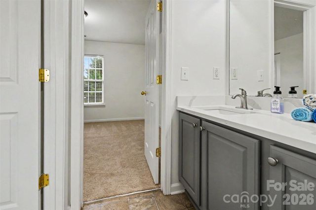 17507 Westmill Lane, Charlotte, NC 28277