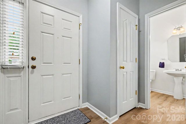 17507 Westmill Lane, Charlotte, NC 28277