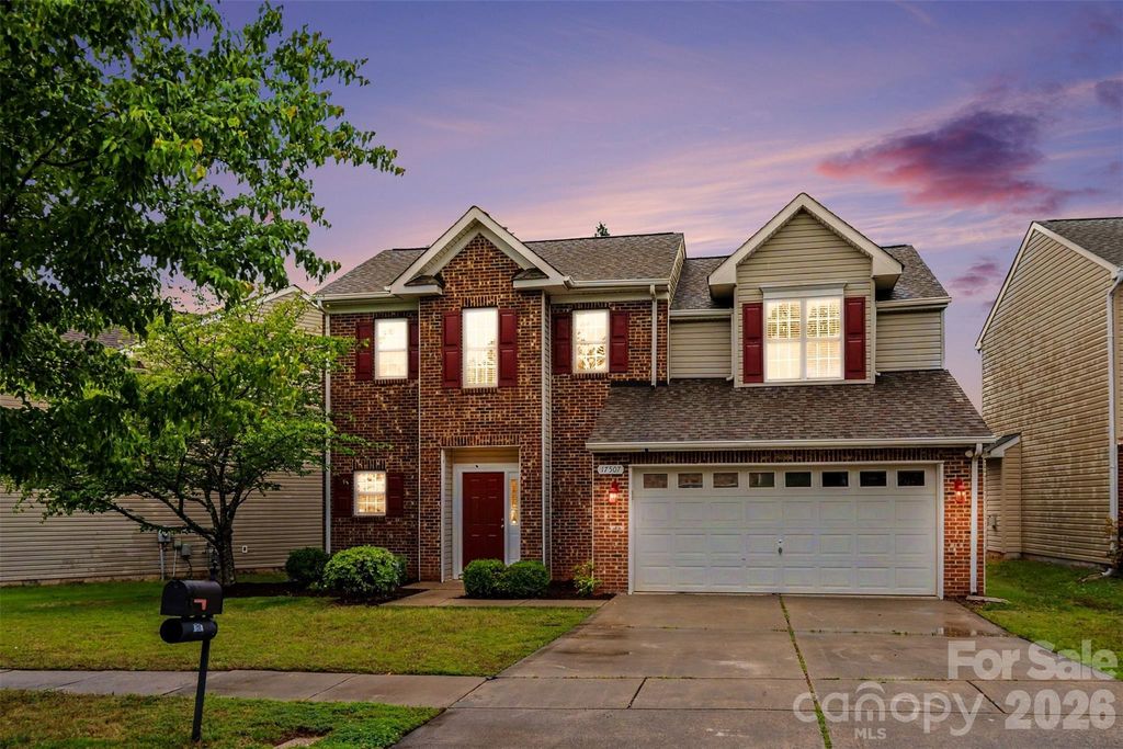 17507 Westmill Lane, Charlotte, NC 28277