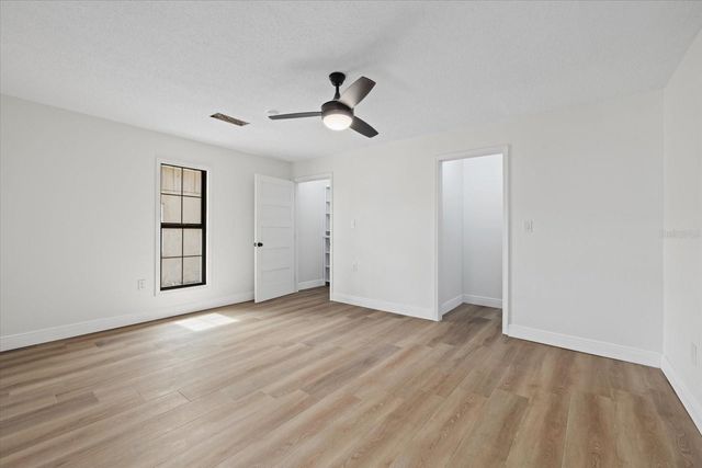 2818 OLYMPIC STREET, Sarasota, FL 34231