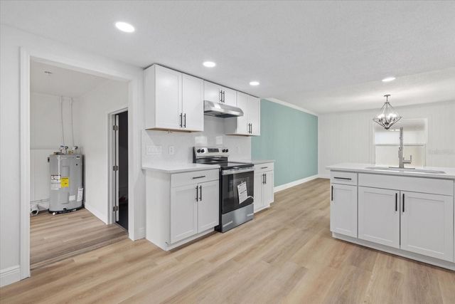 2818 OLYMPIC STREET, Sarasota, FL 34231