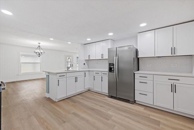 2818 OLYMPIC STREET, Sarasota, FL 34231
