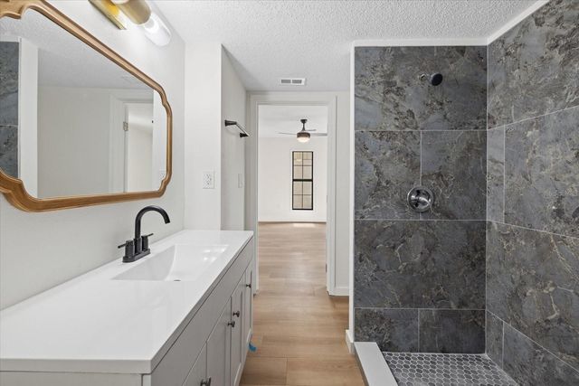 2818 OLYMPIC STREET, Sarasota, FL 34231