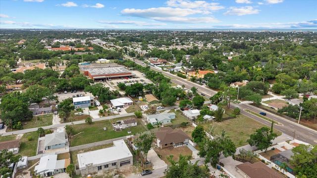 2818 OLYMPIC STREET, Sarasota, FL 34231