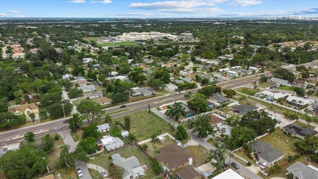 2818 OLYMPIC STREET, Sarasota, FL 34231