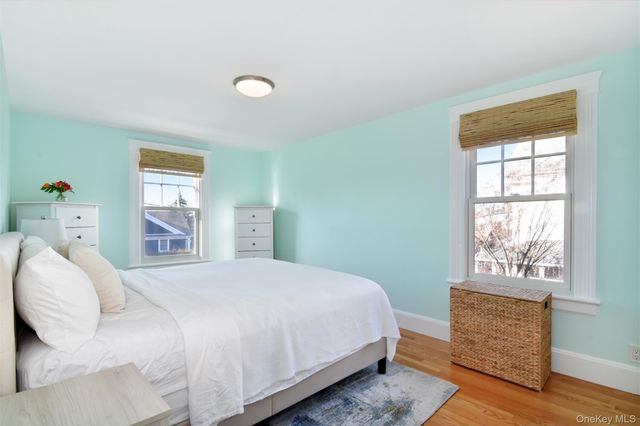 8 Washington Place, Tarrytown, NY 10591