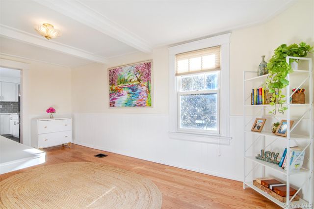 8 Washington Place, Tarrytown, NY 10591