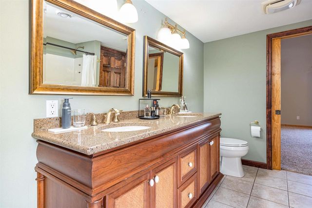 N9380 County Rd XX Road, Wisconsin Dells, WI 53965