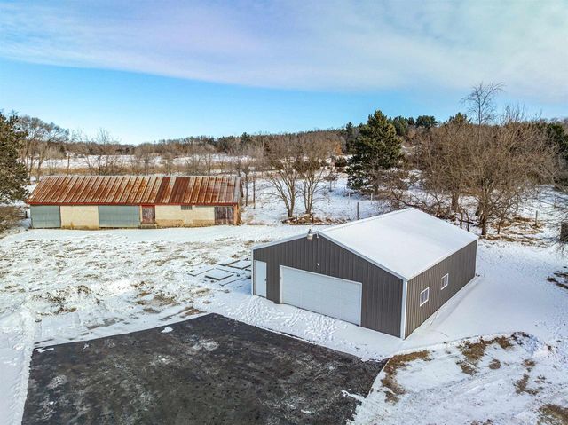 N9380 County Rd XX Road, Wisconsin Dells, WI 53965