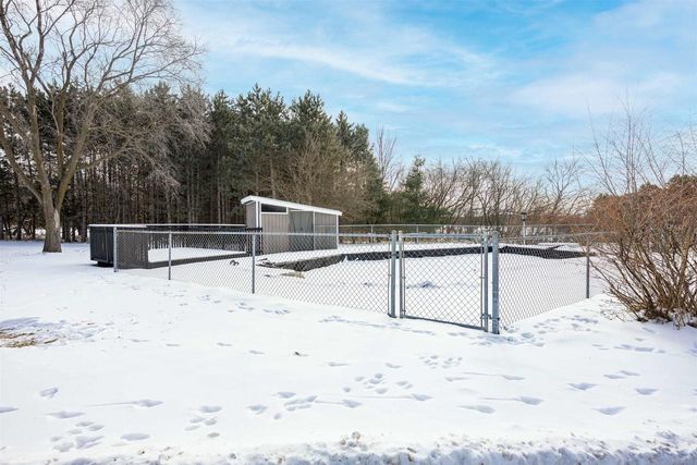 N9380 County Rd XX Road, Wisconsin Dells, WI 53965