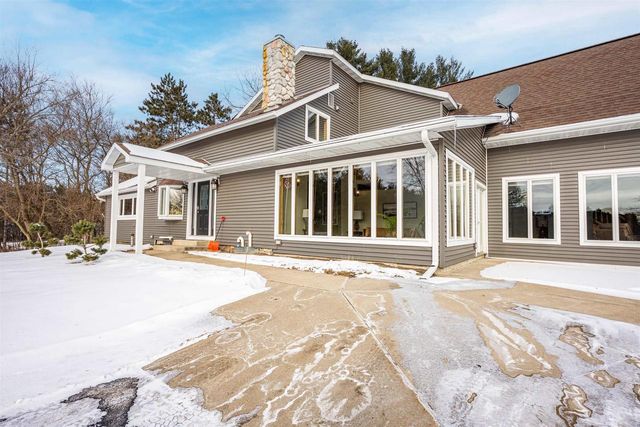 N9380 County Rd XX Road, Wisconsin Dells, WI 53965