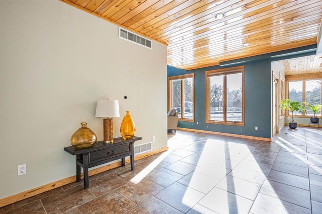 N9380 County Rd XX Road, Wisconsin Dells, WI 53965