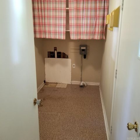 2121 Jones St, Malvern, AR 72104