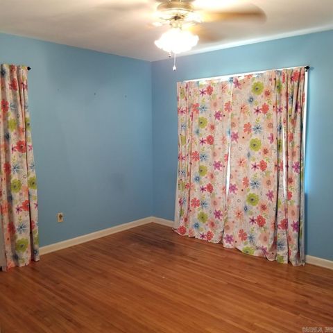 2121 Jones St, Malvern, AR 72104