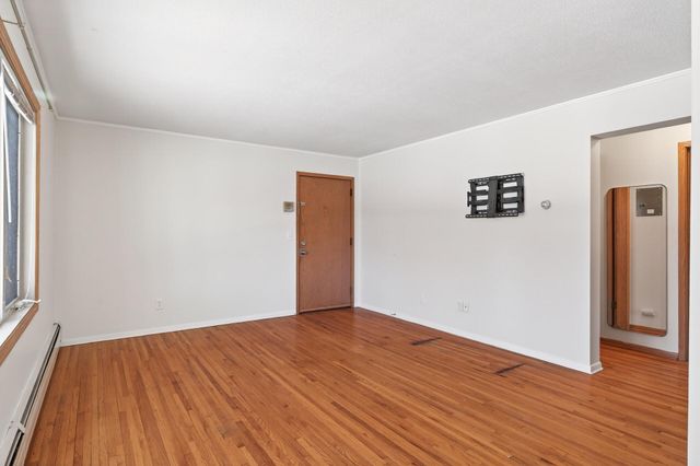 2307 Unity Avenue N, Golden Valley, MN 55422