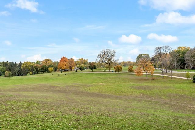 2307 Unity Avenue N, Golden Valley, MN 55422