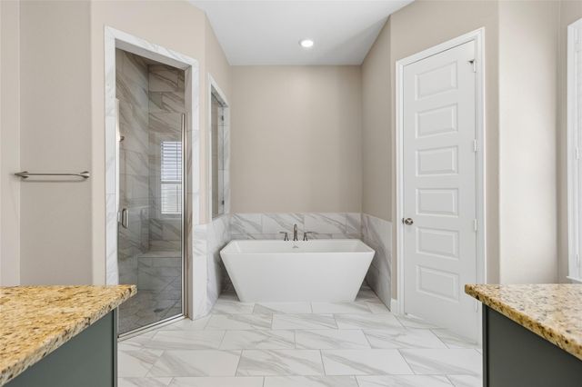 542 Carina Gaze Drive, Conroe, TX 77318
