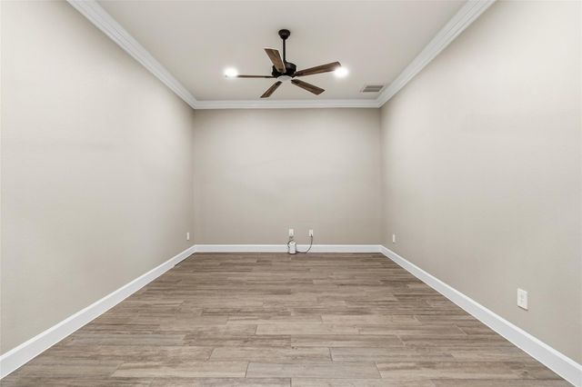 542 Carina Gaze Drive, Conroe, TX 77318