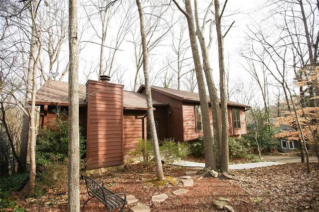 5100 Forest Mist SE Drive, Smyrna, GA 30082