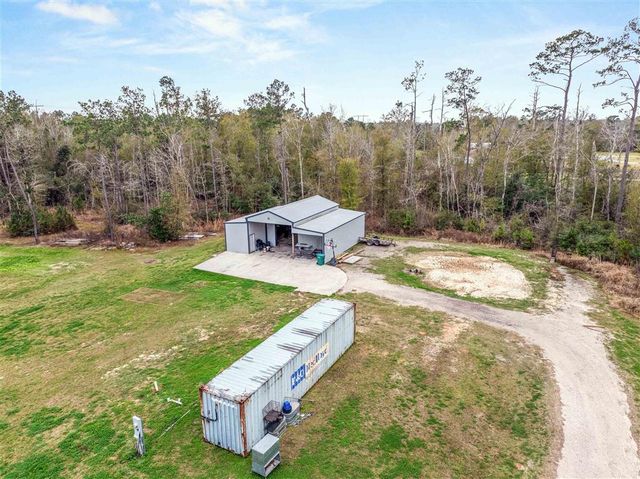 2061 W Houston River Road, Sulphur, LA 70663