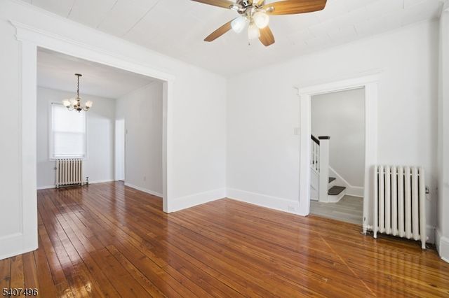 113 Washington Ave, Irvington Twp., NJ 07111