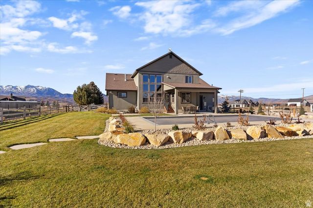 560 S 8600 E, Huntsville, UT 84317