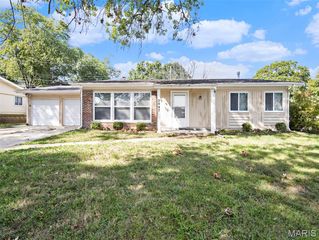 2907 Hubert Drive, St Louis, MO 63125
