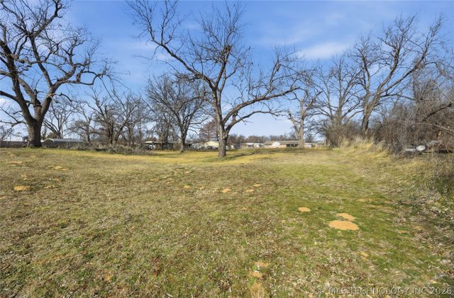 7905 W 17th Street, Sand Springs, OK 74127