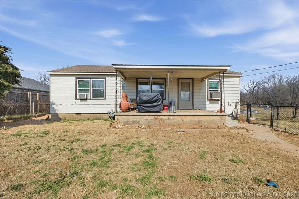 7905 W 17th Street, Sand Springs, OK 74127