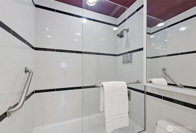 22407 87th Avenue W, Edmonds, WA 98026