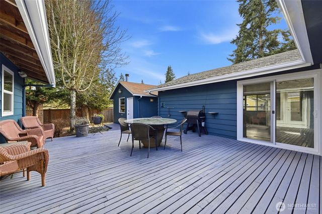 22407 87th Avenue W, Edmonds, WA 98026