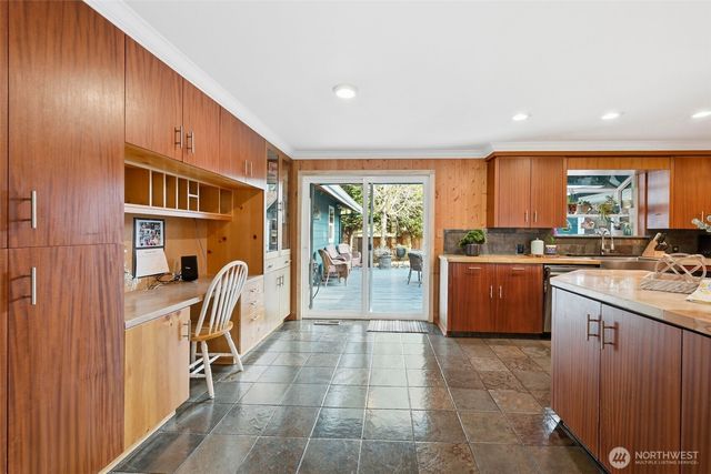 22407 87th Avenue W, Edmonds, WA 98026