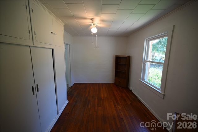105 Owens Avenue NE, Drexel, NC 28690