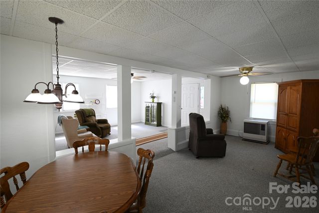 105 Owens Avenue NE, Drexel, NC 28690