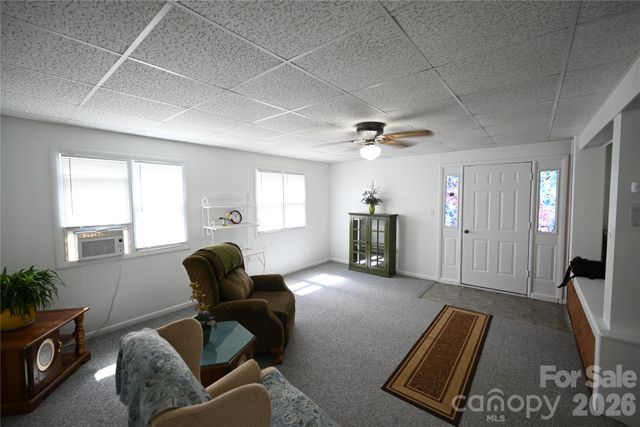 105 Owens Avenue NE, Drexel, NC 28690
