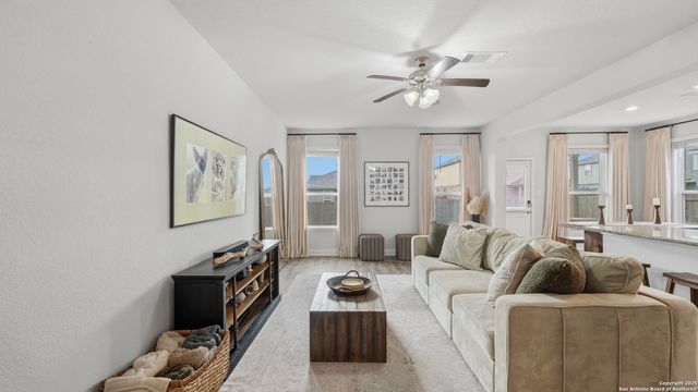 117 Sailors Way, Cibolo, TX 78108