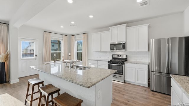 117 Sailors Way, Cibolo, TX 78108