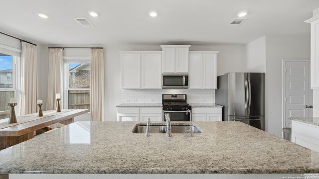 117 Sailors Way, Cibolo, TX 78108