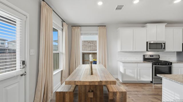 117 Sailors Way, Cibolo, TX 78108